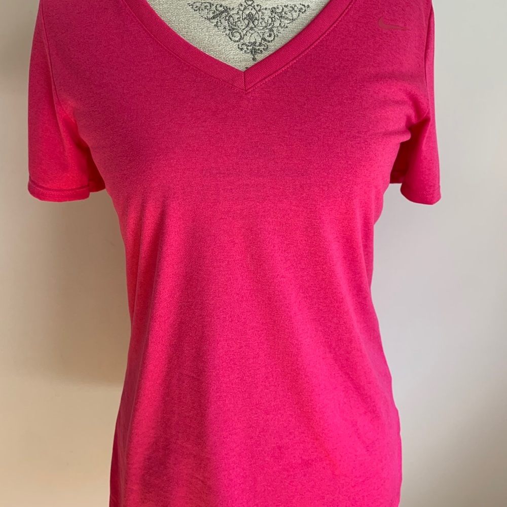 NIKE Dri Fit tee shirt womens